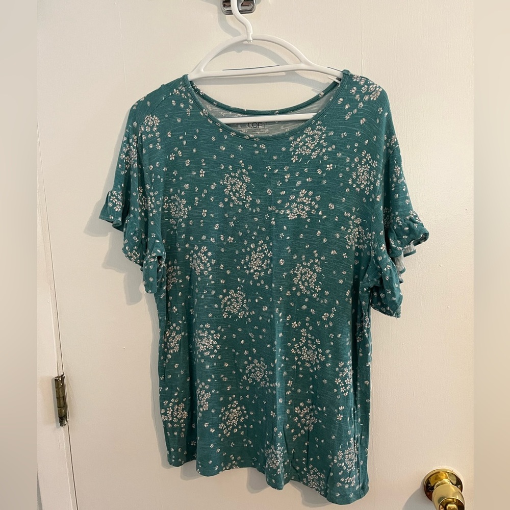 Loft Outlet XL top.